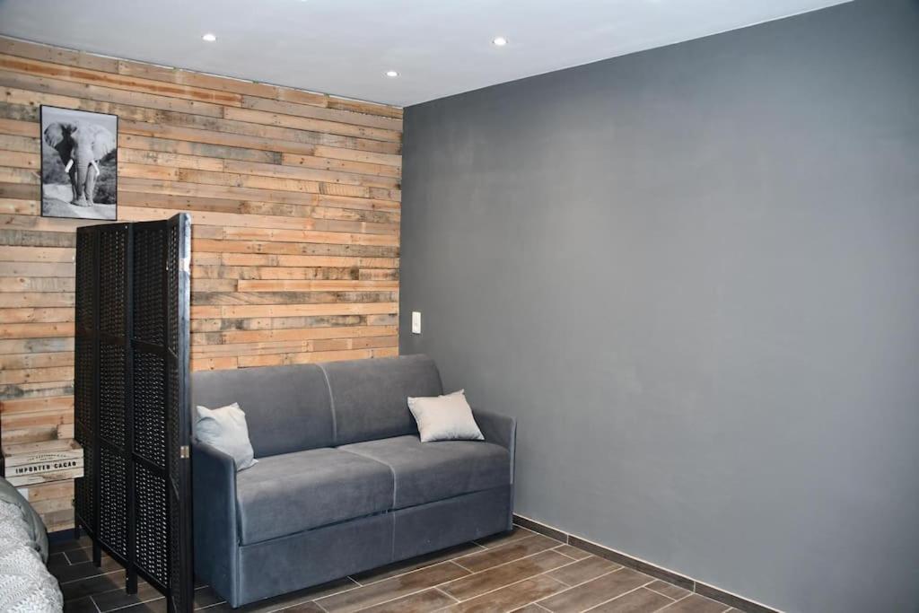 Logement In Wood Brugelette Kültér fotó